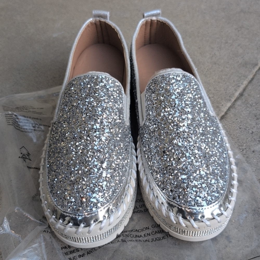 Women's Silver Glitter Slip-On Sneakers Size 9.5-10 - Picture 2 of 4